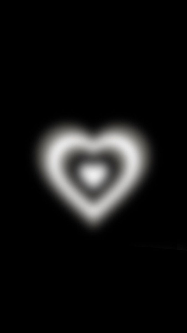 Heart Aura Lockscreen  Cute black wallpaper, Dark wallpaper