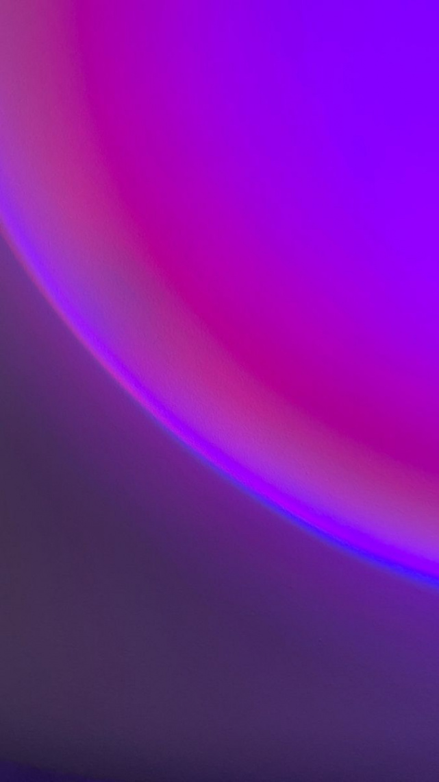 purple aura  Iphone wallpaper photos, Iphone lockscreen wallpaper