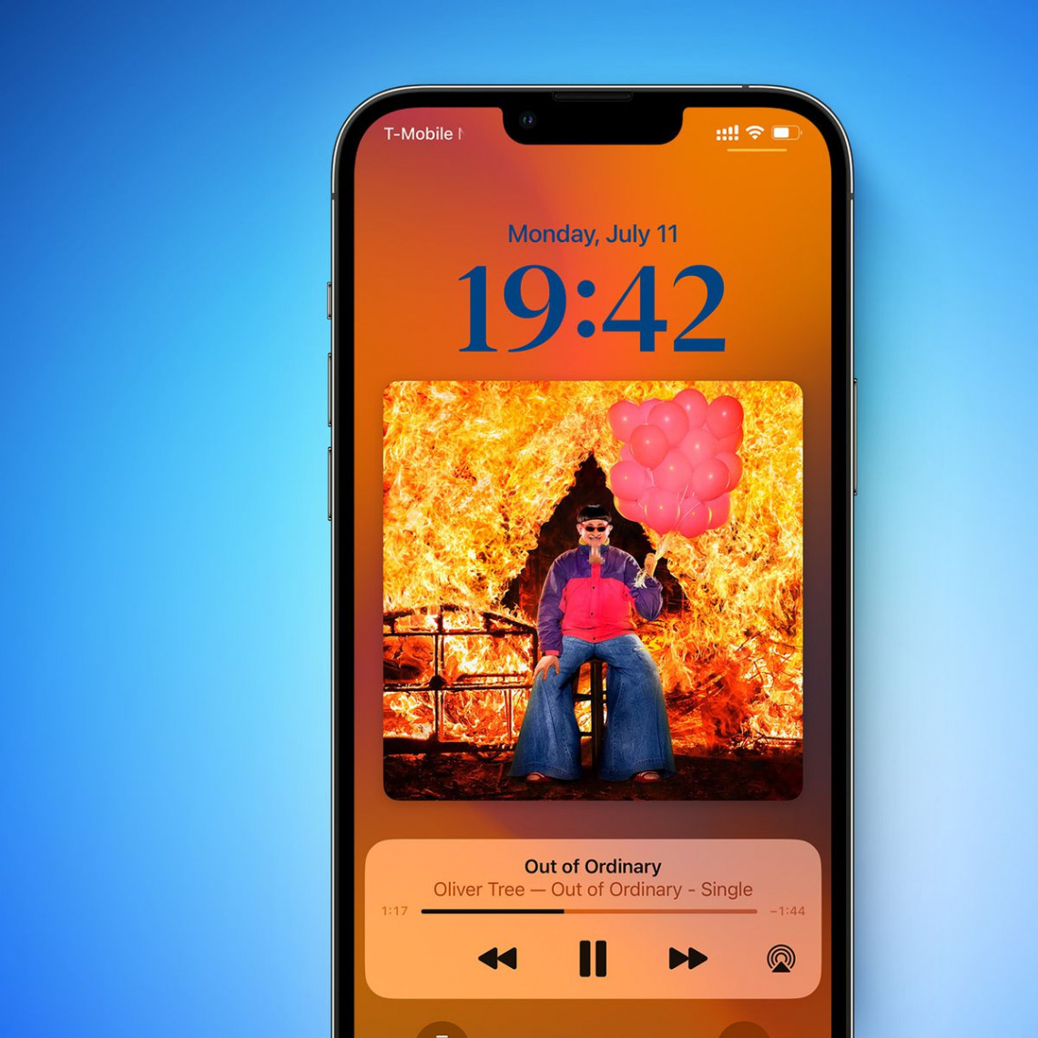 Latest iOS  Beta Adds Full-Screen Music Player for Lock Screen